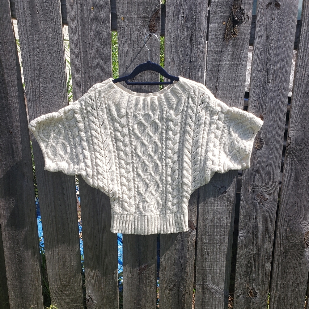XS Express Cream Puff Short Sleeve Wool Sweater